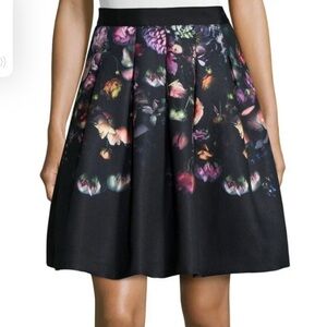 Ted Baker skirt - size 1 (not given option to select this so marked as 0)